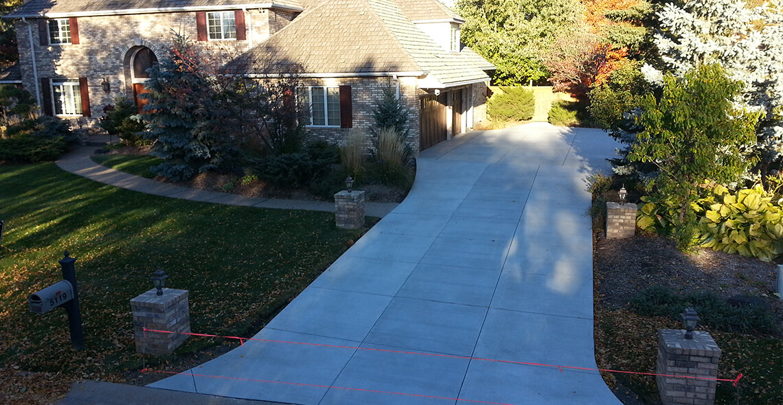 Driveways Mike Hage Distinctive Concrete Minneapolis Contractor